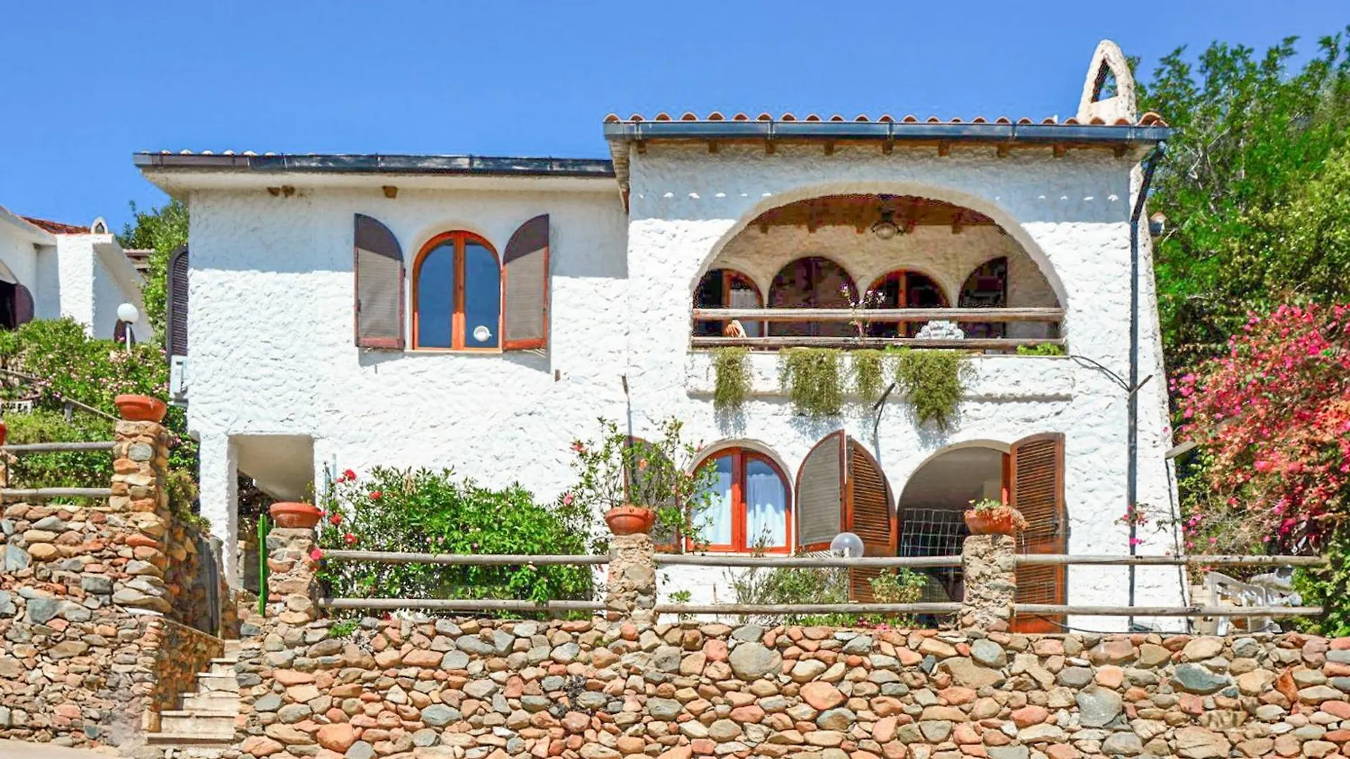 Villa Azzurra كوستا ري